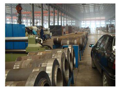 液壓缸生產(chǎn)車間